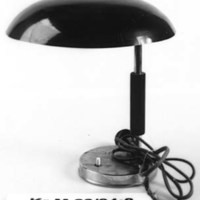 KrM 23/94 8 - Skrivbordslampa