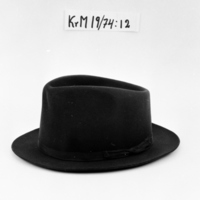KrM 19/74 12 - Hatt