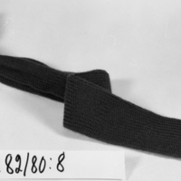 KrM 82/80 8 - Halsbeklädnad