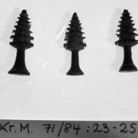 KrM 71/84 23-25 - Träd