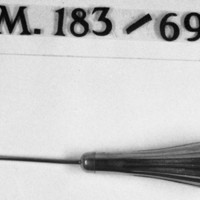 KrM 183/69 92 - Instrument