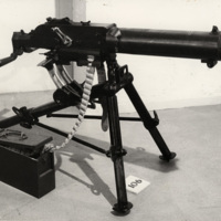KrM KDGA002802 - Militära vapen