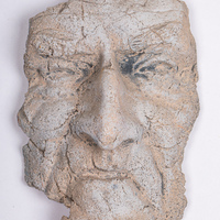 KrMK 4/2024 47 - Kreamikrelief ansikte av Göran Hazelius