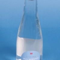 KrM 32/2007 8 - flaska