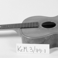 KrM 3/79 1 - Gitarr