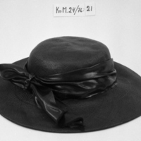 KrM 24/76 21 - Hatt