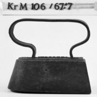 KrM 106/67 7 - Pressjärn
