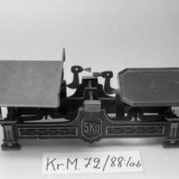 KrM 72/88 1a-b - Våg