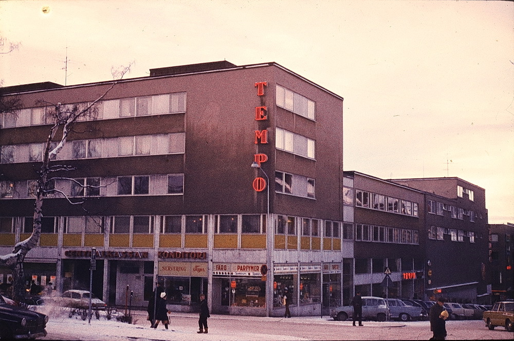 Kyrkgatan 54-56. Första etapp 1939, sista 1969.