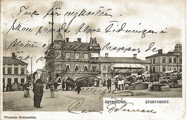 Stortorget en torgdag, kortet poststämplat 1906