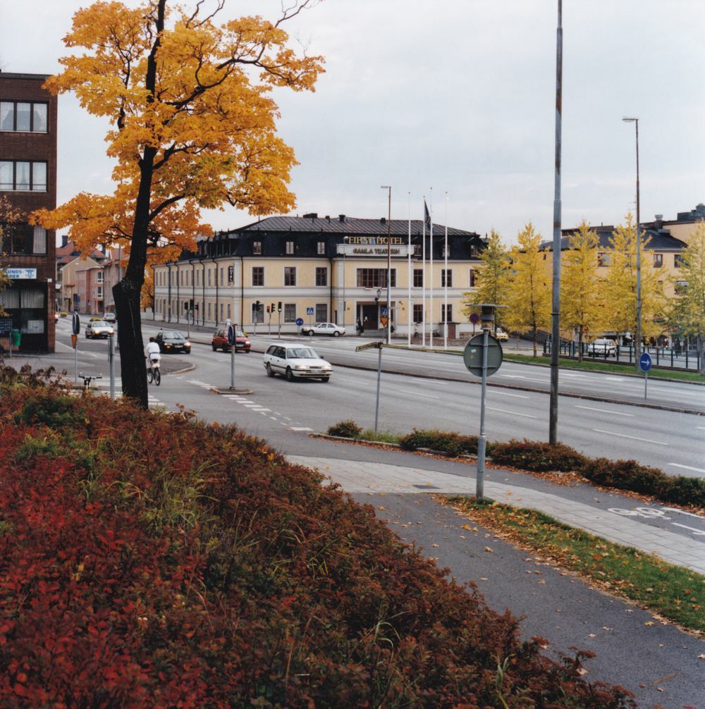 Östersund år 2000 -  Artillerigatan Rådhusgatan