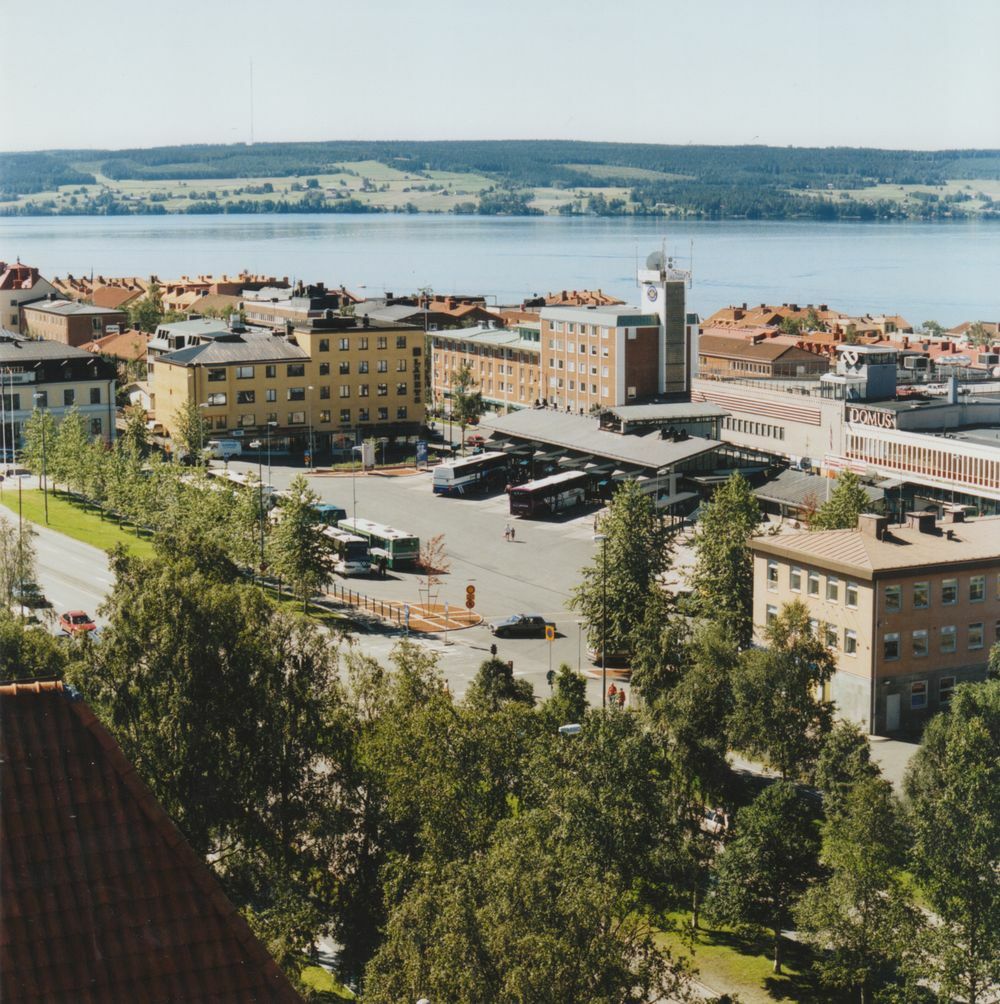 Östersund år 2000 -  Utsikter från rådhustornet...