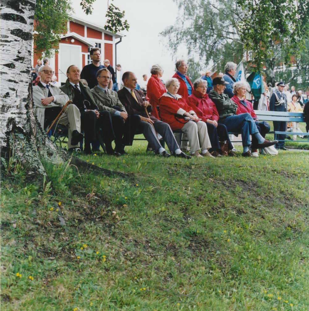 Östersund år 2000 -  T 3 från Sollefteå flyttar...