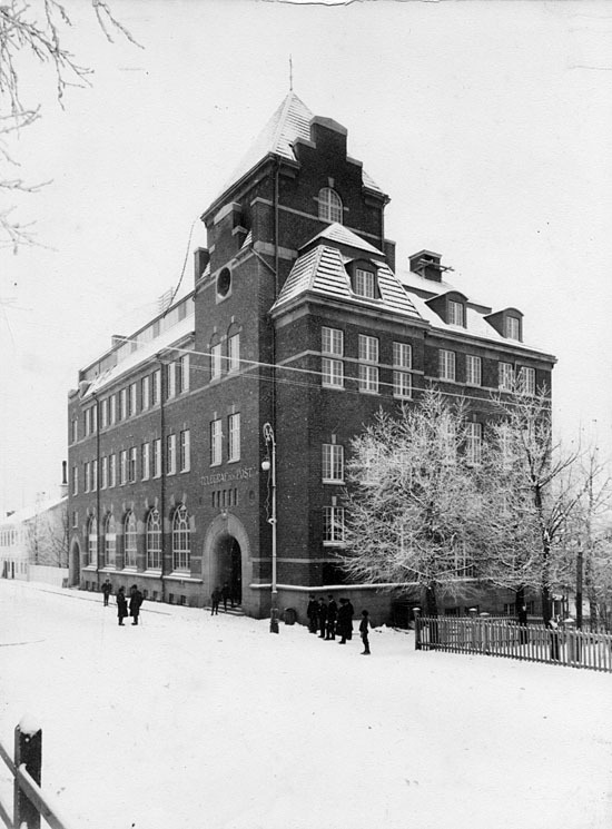 1911-1945, Post och Telegrafhuset Kyrkgatan 60