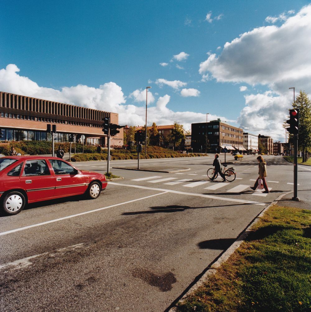 Östersund år 2000 -  Biblioteket
