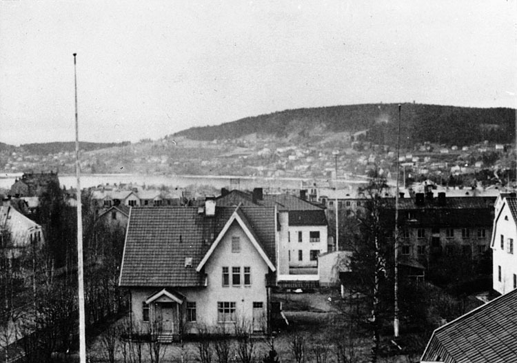 Karlslund, utsikt från Björkbackavägen 9 (fotog...