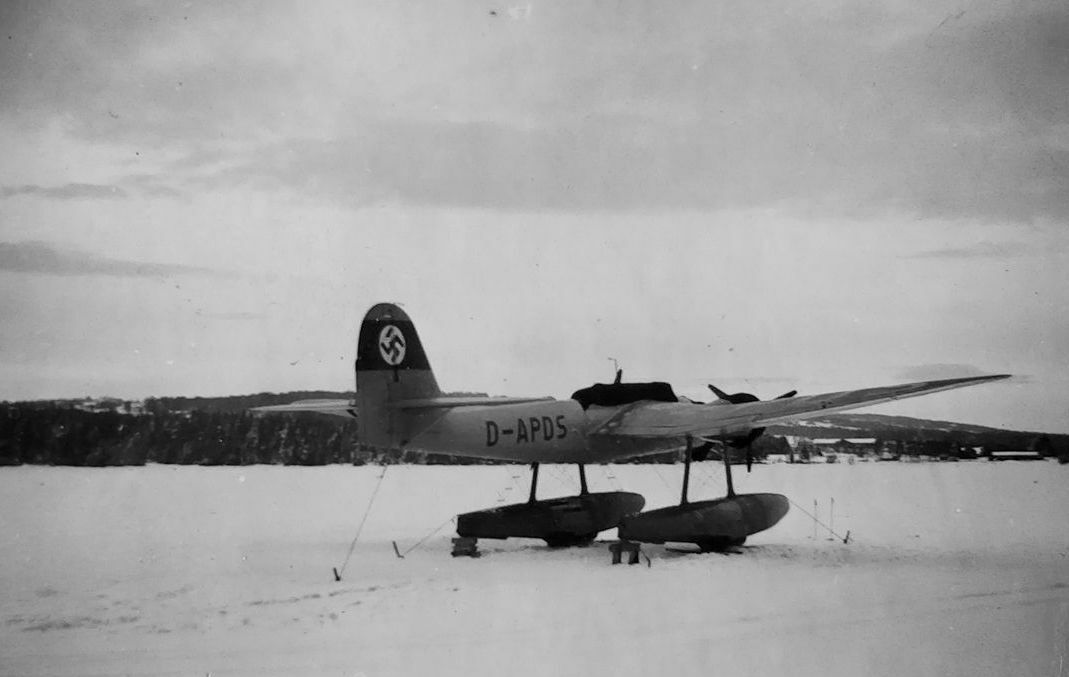 Heinkel HE 115 i Bynäsviken 1939. Ett tyskt pro...