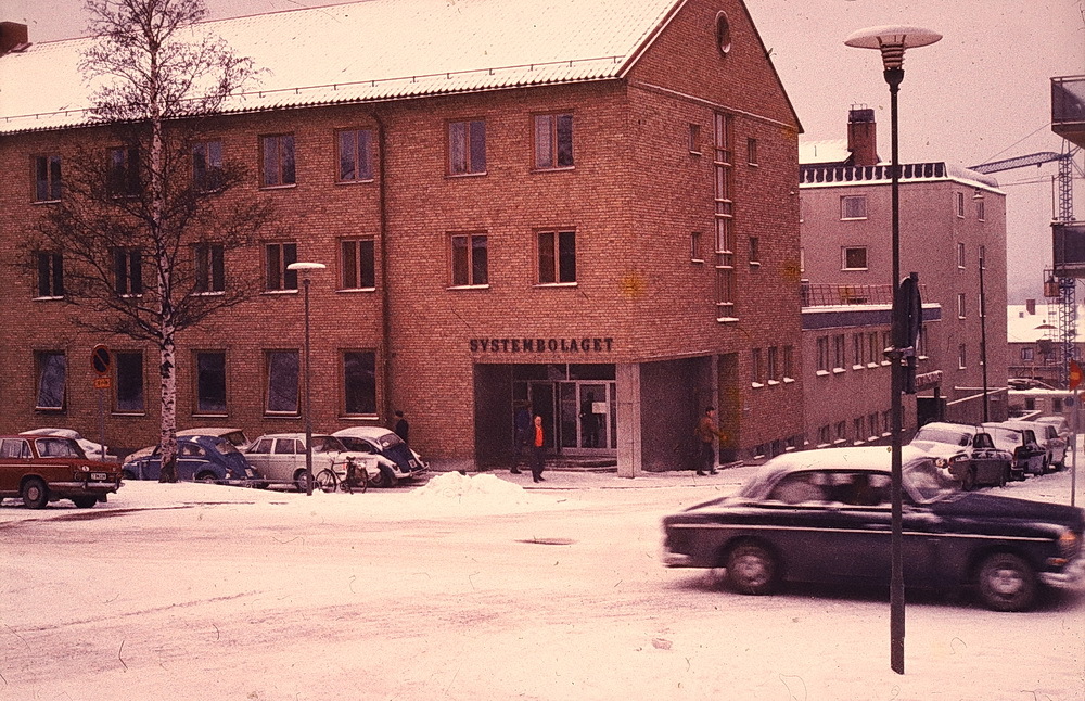 Kyrkgatan 82 med Systembolaget
