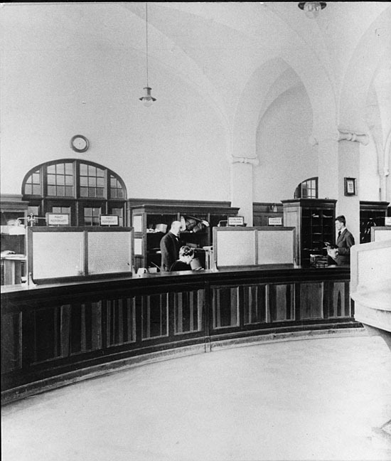 1913. Post och Telegrafhuset Kyrkgatan 60. Kass...