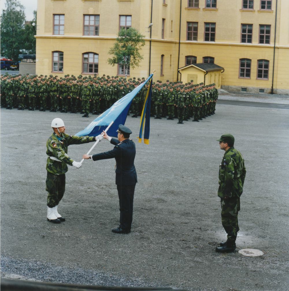 Östersund år 2000 -  T 3 från Sollefteå flyttar...