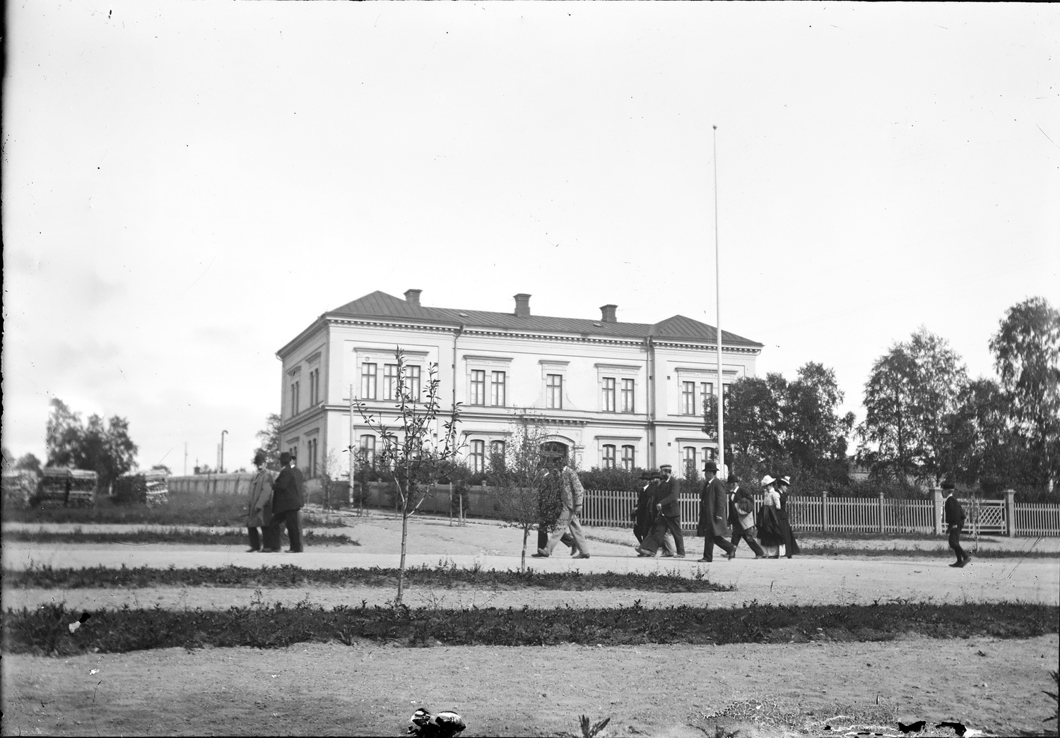 Östersunds Elementärläroverk för flickor, 1894-...