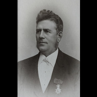 FGÖ 19114 - Bankdir. Olov Larsson I Häste