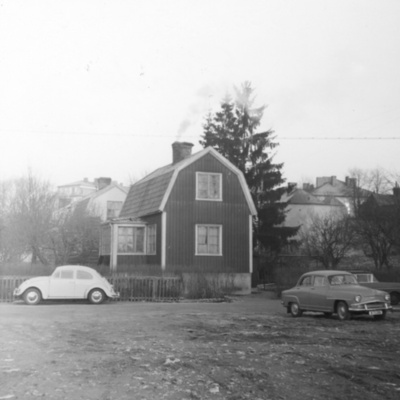 Solb 1981 25 367 - Villa på Solnavägen 84