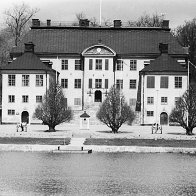 Solb 1988 60 2 - Karlbergs slott