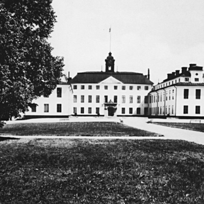 Solb 2001 11 123 - Ulriksdals slott