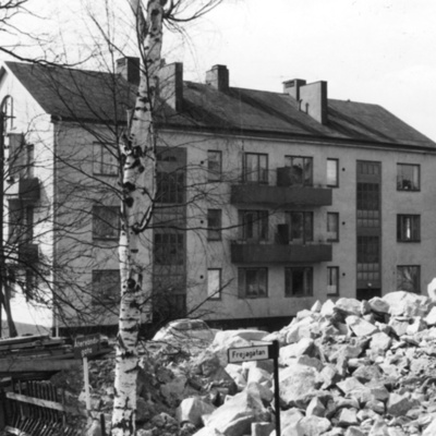 Solb 1981 30 66 - Bostadshus