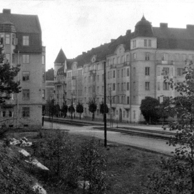 Solb 1988 44 63 - Stockholmsvägen och Förrådsgatan, omkring 1920