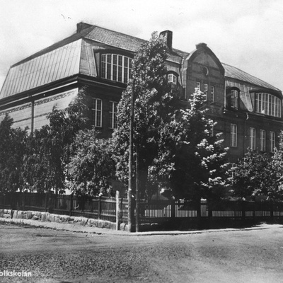 Solb 1980 35 6 - Huvudsta skola