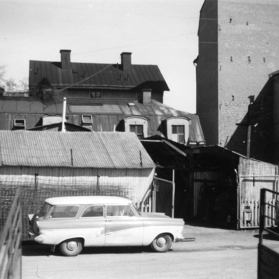 Solb 1981 25 245 - Huvudsta Bleck & Plåtslageri, Bländagatan 4