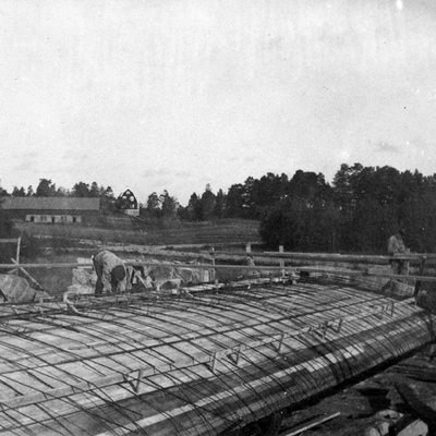 Solb 2013 02 44 - Lilla viadukten vid Solparken byggs, 1909