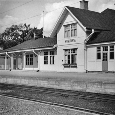 Solb 1982 1 1 - Stationshus i Huvudsta 1940-tal