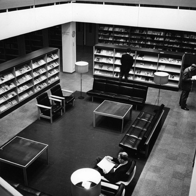 Solb 1988 51 50 - Bibliotek