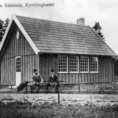 Solb 1978 150 1 - Strutsfarmen i Råsunda