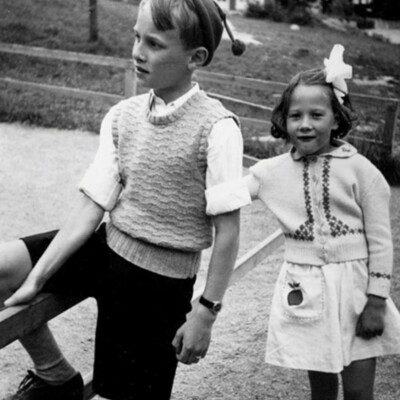 Solb 2012 31 08 - Barn i lekparken vid Lilla gatan, 1948