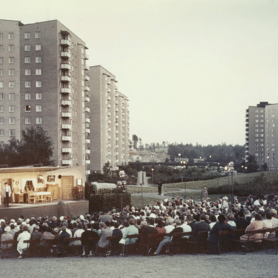 Solb 1978 92 1 - Skytteholmsfältet, parkteatern, 1967