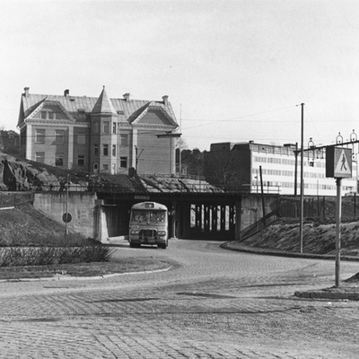 Solb 1978 97 368 - Solnavägen och Centralskolan, 1959
