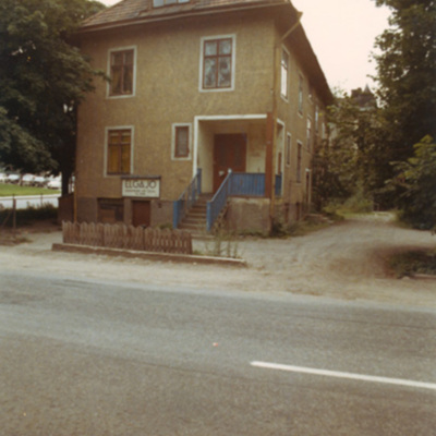 Solb 1994 3 130 - Villa