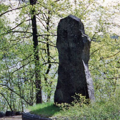 Solb 1992 2 14 - Lings grav, Frösundavik