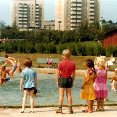 Solb 1999 16 24 - Plaskdammen vid Skytteholmsparken