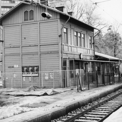 Solb 1980 43 5 - Stationshus