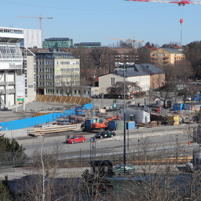 Solb 2017 06 10 - Byggarbete utanför Råsunda fotbollsstadion