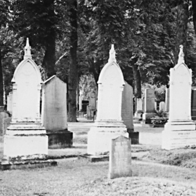 Solb 2002 5 646 - Kyrkogård