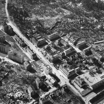 Solb 2023 26 05 - Flygfoto över centrala Huvudsta, 1950-tal