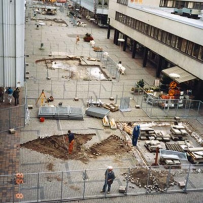Solb 2022 04 20 - Solna Centrum, 1989