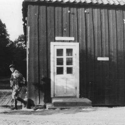 Solb 1987 3 1 - Kasernvakt i västra Frösunda