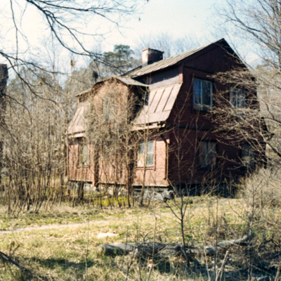 Solb 1994 3 82 - Stuga